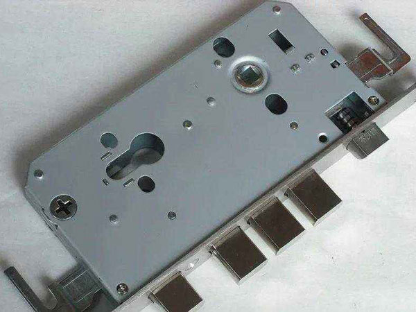 余江24小时上门开锁公司